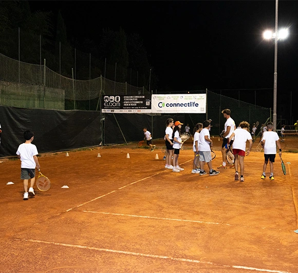 _0003_tennis-villa-2
