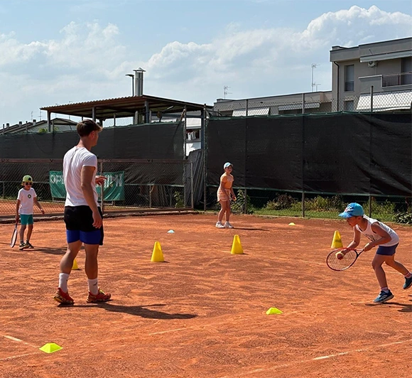 _0005_tennis-villa-1